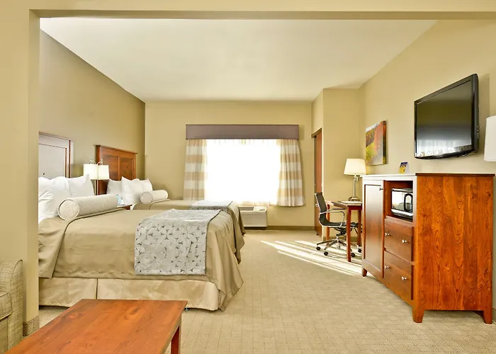 Western Mill Village & Hotel