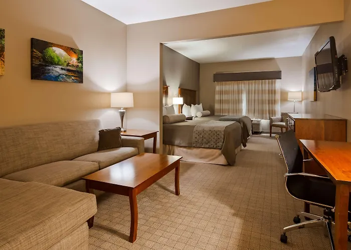 Western Mill Village & 3* Arcola