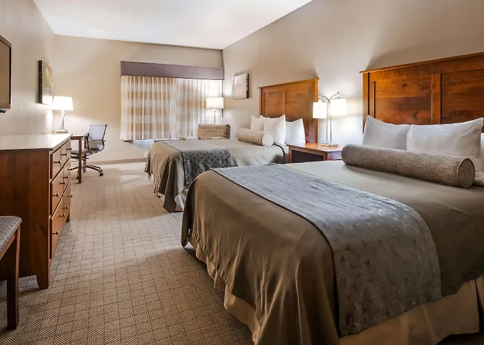 Western Mill Village & Hotel