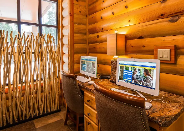 Hotel Western Mill Village & 3*