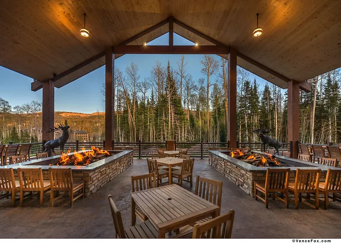 Western Mill Village & Hotel Arcola