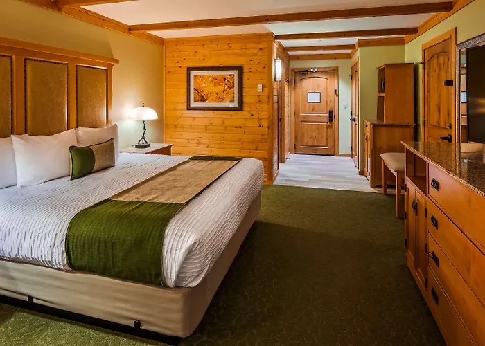 Western Mill Village & Hotel