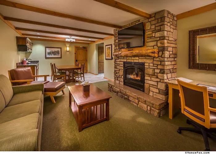 Western Mill Village & Hotel Arcola